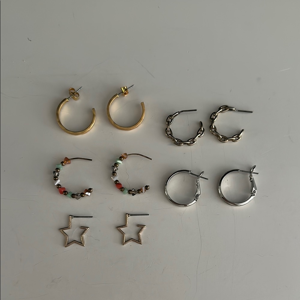 Francesca's Mixed Earrings Set